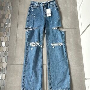 Z1975 MID WAIST RIPPED CUT OUT STRAIGHT LEG JEANS
